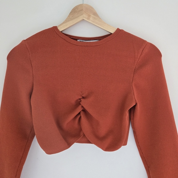 Zara Cropped Pull On Long Sleeve Top - Picture 4 of 5